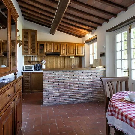 Sleeps 2 Air Con Villa